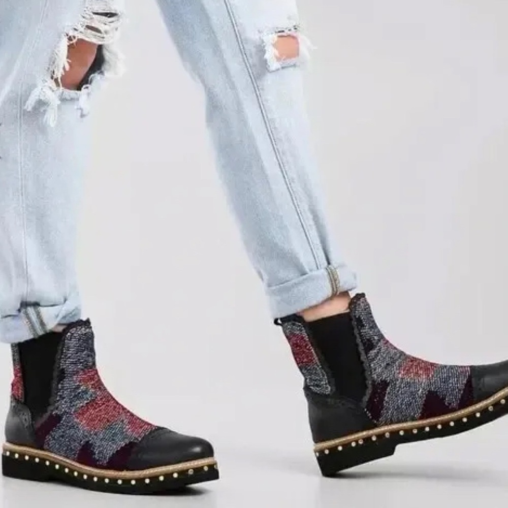 NEW Free People Textile Atlas Chelsea Boots 6.5 - Picture 4 of 10